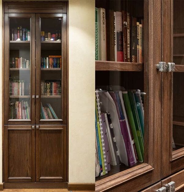 Шкаф для книг из дерева и стекла